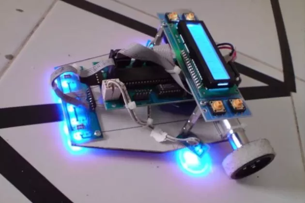 Nguồn năng lượng và pin sử dụng trong robot dò line là gì?
